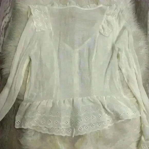 NWT Chelsea & Violet flutter sleeve Embroidery and ruffle trim sz small boho - Picture 6 of 8